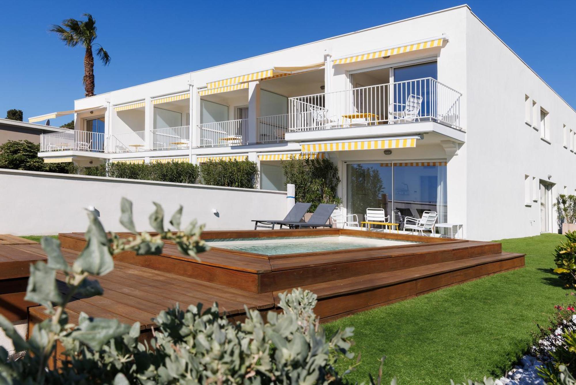Belle Vue Hotel كافالير سور مير المظهر الخارجي الصورة